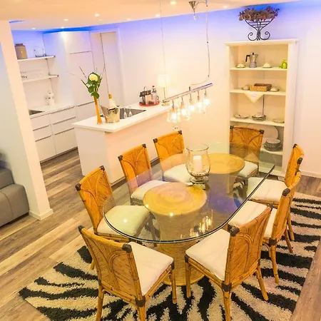 Apartment Luxury & Penthouse