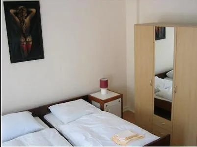 Koelner 2* Cologne