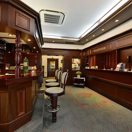 Imperial 4*