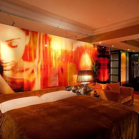 Savoy Hotel