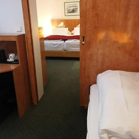 An Der Philharmonie Hotel