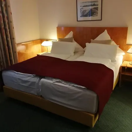 An Der Philharmonie 4* Cologne