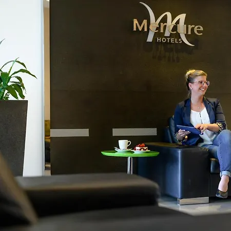 Hotel Mercure West