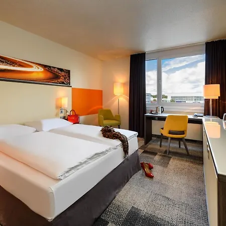 Hotel Mercure West