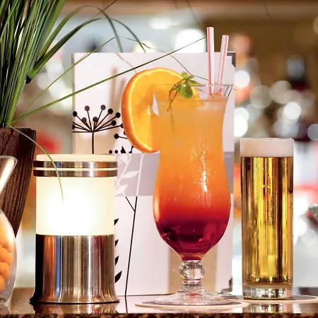 Mercure West Hotel 4*