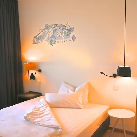 Im Leskanpark Hotel Cologne
