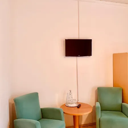 Zur Eule 3*