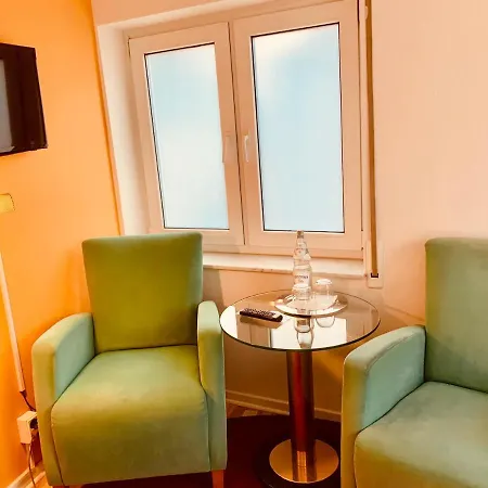 Zur Eule Guest house Cologne