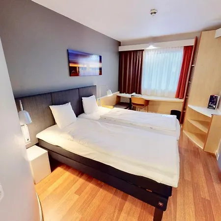Ibis Airport 3* Cologne
