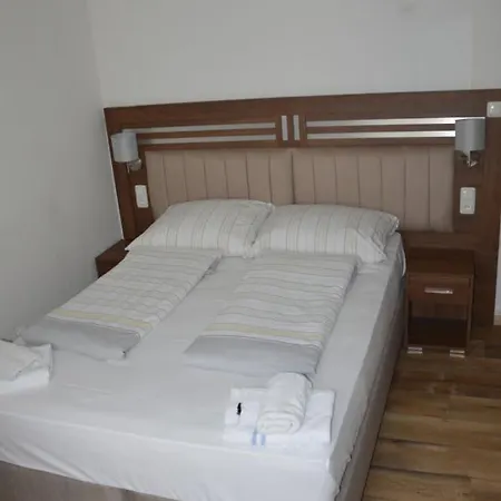 Hotel Colonia