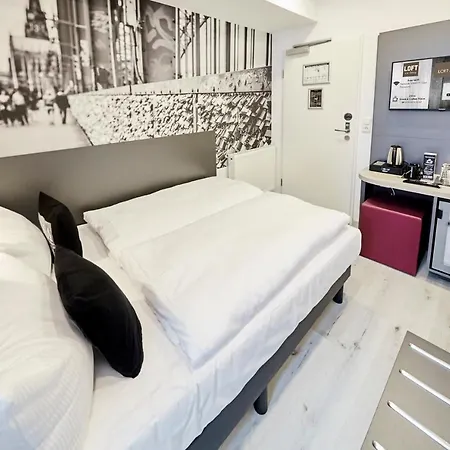 Hotel Loft Am Ring Cologne