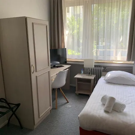 Berg Hotel 2*
