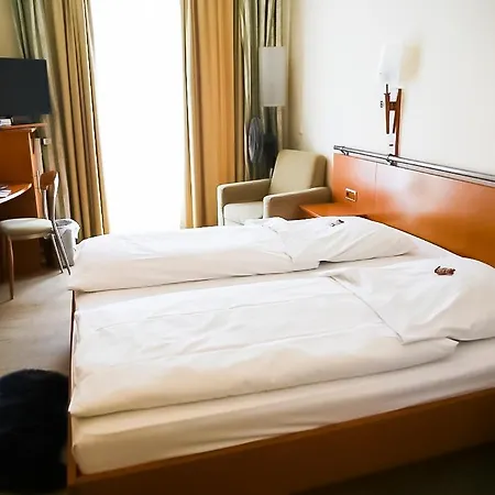 Royal 3* Köln