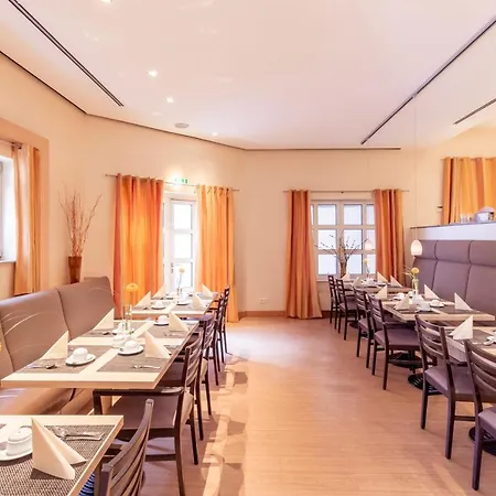 Mercure Friesenstrasse 4* קלן
