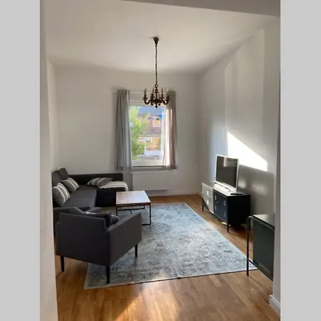 Wunderschöne Sanierte Vor Den Toren Kölns Apartment Köln