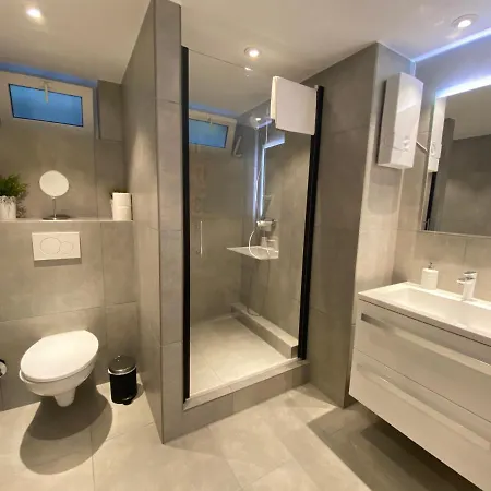 Dreamy Luxury Basement In Appartement Keulen