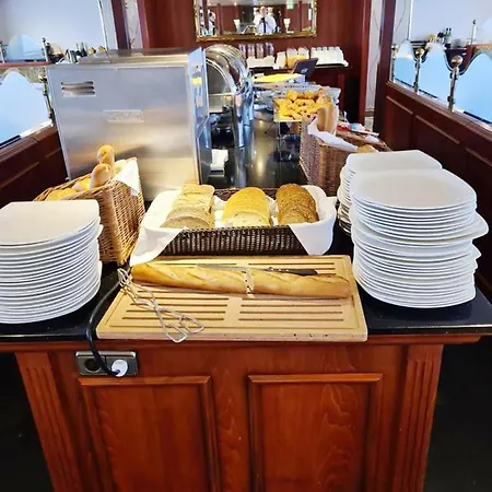 Fairtours Hotelschiff Rembrandt Van Rijn*** Koeln Πλωτό κατάλυμα Κολωνία