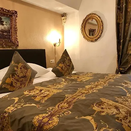 Altstadthotel Hayk Am Rhein Ξενοδοχείο Κολωνία