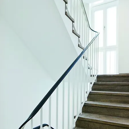 Отель Stern Am Rathaus Кёльн
