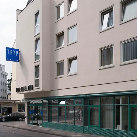 Hotel Tryp By Wyndham Centre Colonia