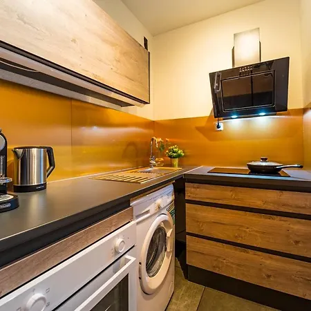 Apartment To Fair