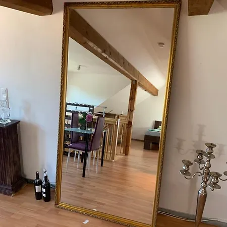 Gemutliches Fur Bed@breakfast ケルン