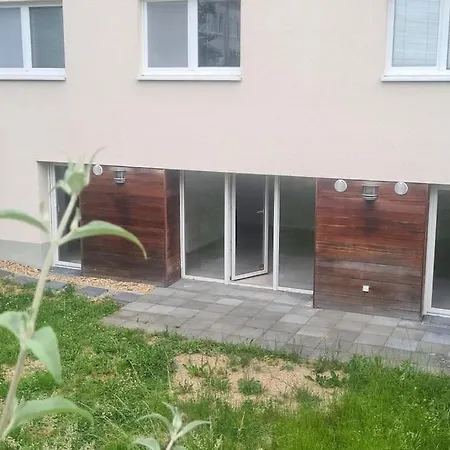 Beauty Near Messe And Airport With Garden Apartment Cologne