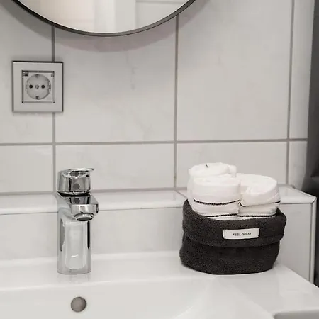 Apartamento Cozy In Prime Location With Balcony - Comfort In 2 In Neumarkt - City Loft 11 -
