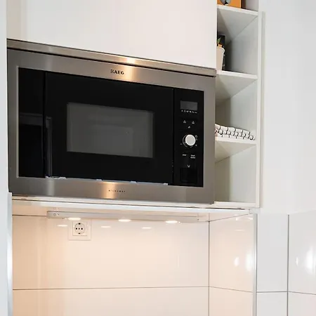 Apartamento Cozy In Prime Location With Balcony - Comfort In 2 In Neumarkt - City Loft 11 - Colónia