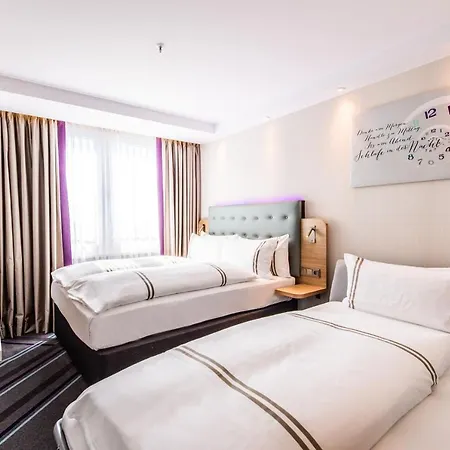 Premier Sued Hotel 3*