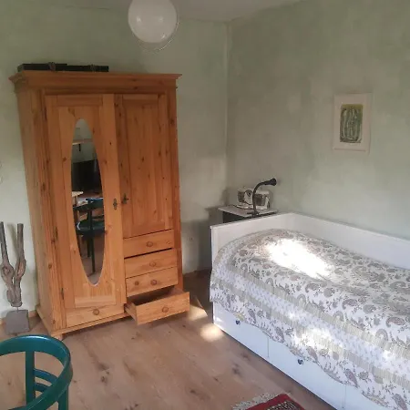 公寓 Gartenzimmer Mit Strassenbahn Zu Dom Und Messe