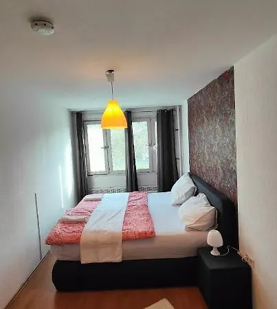 Mo Home24 Köln