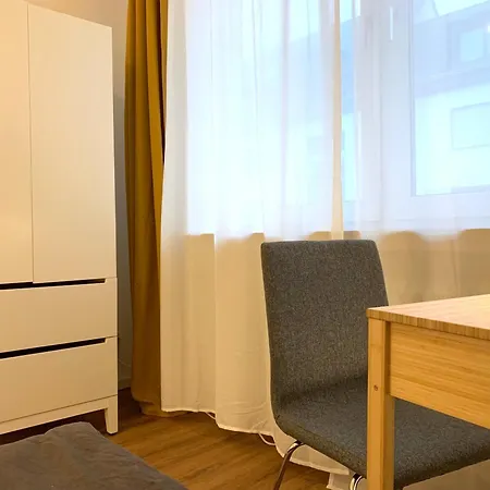Apartment Apartment, Nah Zur Messe, Parkplatz Cologne