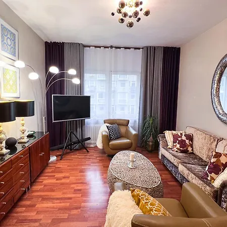 Апартаменты Big, Central And Charming On Schaafenstrasse *