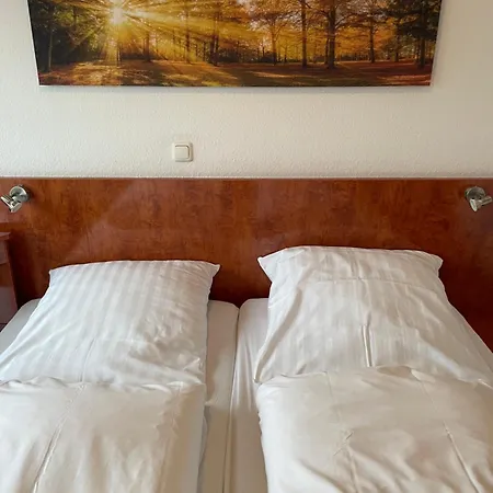 Merkenich Hotel 3*