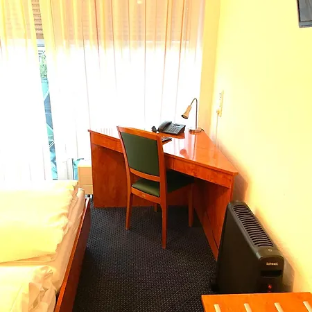 Hotel Merkenich Cologne