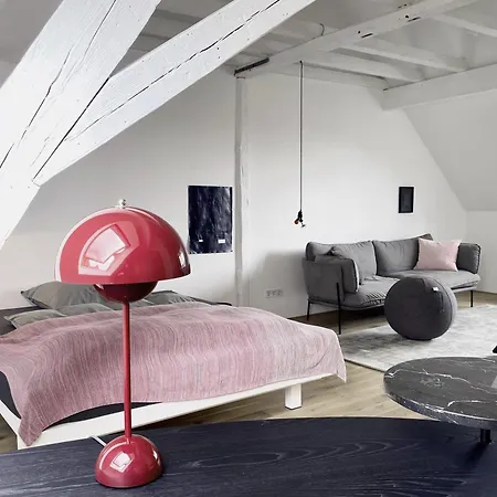 Apartment Zehuus Mit Domblick Und Dachterrasse