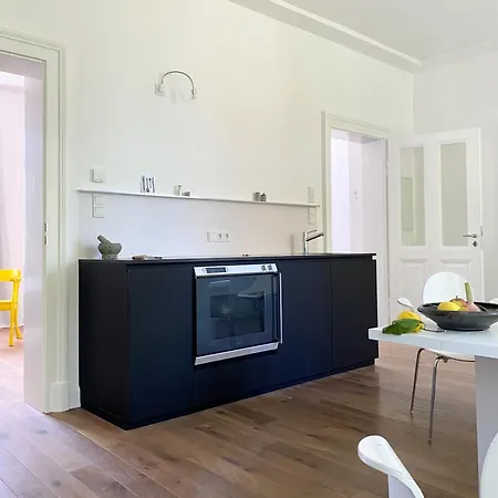Apartment Zehuus Mit Domblick Und Dachterrasse Köln