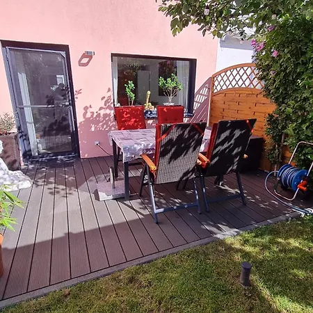 Haus Mit Garten, 20 Min. Zum Dom&messe Appartement Cologne