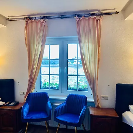 Altstadthotel Hayk Am Rhein Ξενοδοχείο Κολωνία