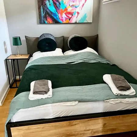 Apartment-city *