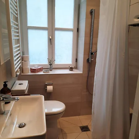 Apartamento Gemuetliches Nest In Bester Koelner City-wohnlage