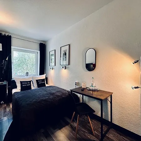 Alt Deutz City-messe-arena Kontaktloser Self Check-in 2* Κολωνία