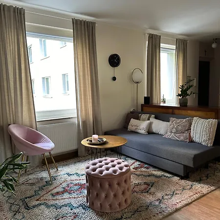 Stilvolle, Ruhige Und Zentrale In Ehrenfeld Daire