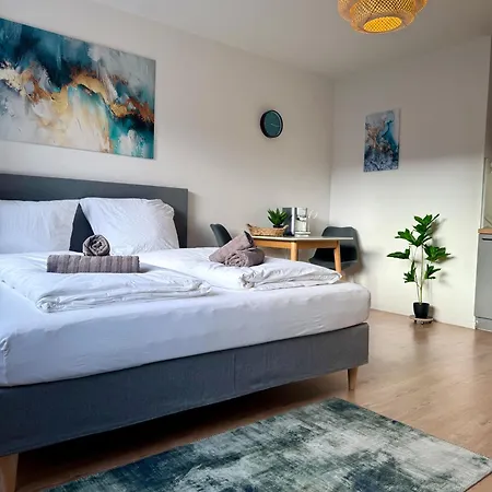 Appartamento Holideis Center Studio-apartment Colonia