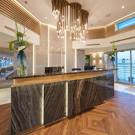 Hotelschiff Lady Diletta Κολωνία