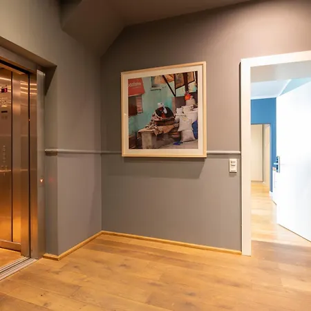 Апарт-отель The New Yorker Boardinghouse