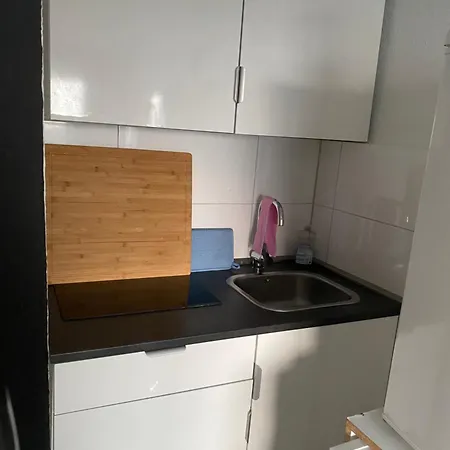 Appartement Sonniges Mit Balkon - In Ehrenfeld Keulen