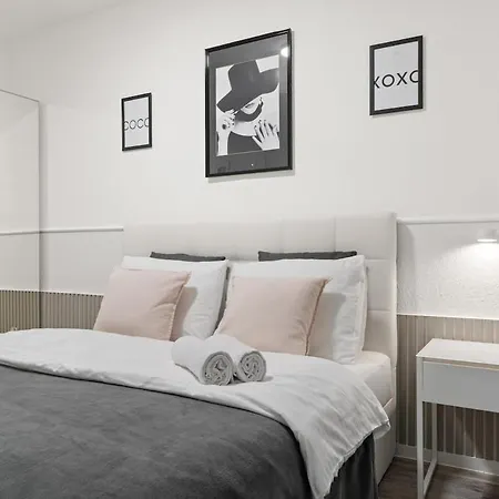 Cozy Premium With Free Parking! New! דירה *