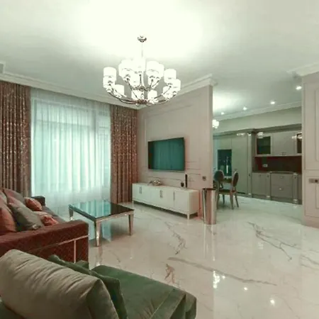 Apartment Spacious For 10 Guests In Köln